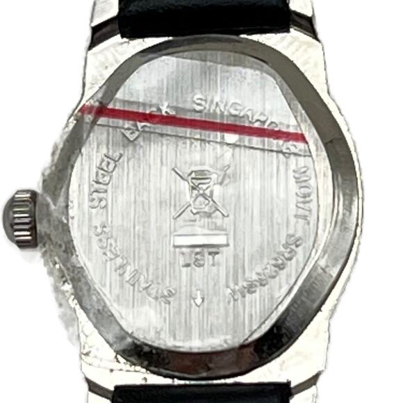 Fashion Jewelry Women's Analog Wristwatch in Black and Silver - Picture 6 of 6
